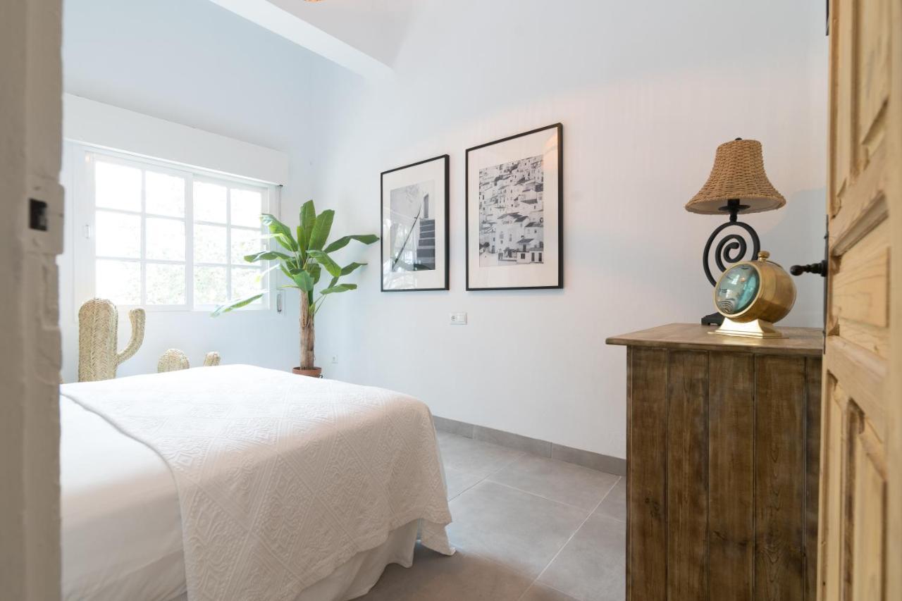 Apartamento Juan De Austria Malaga Luaran gambar